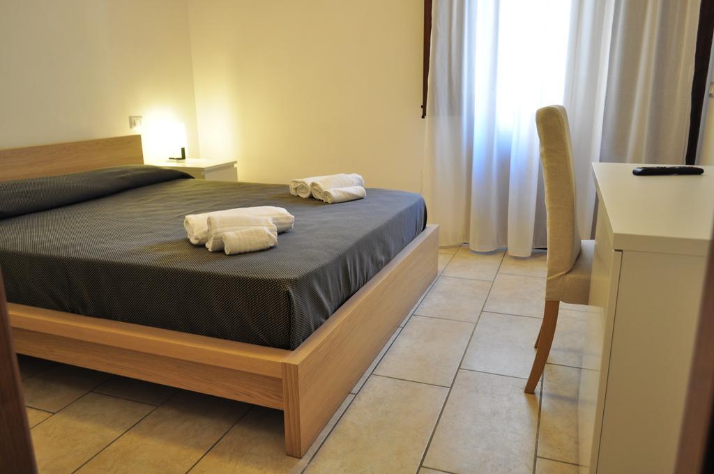 Rooms And Breakfast Zefiro San Vito Lo Capo Rom bilde