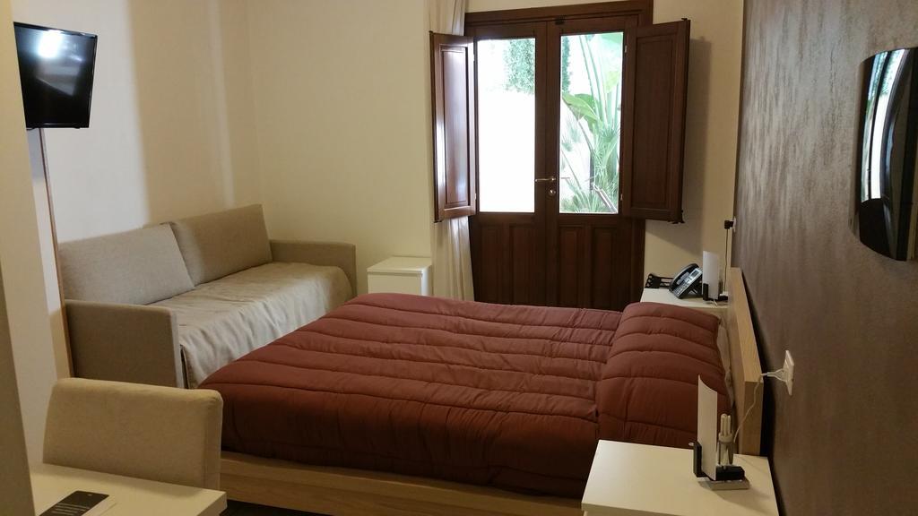 Rooms And Breakfast Zefiro San Vito Lo Capo Rom bilde
