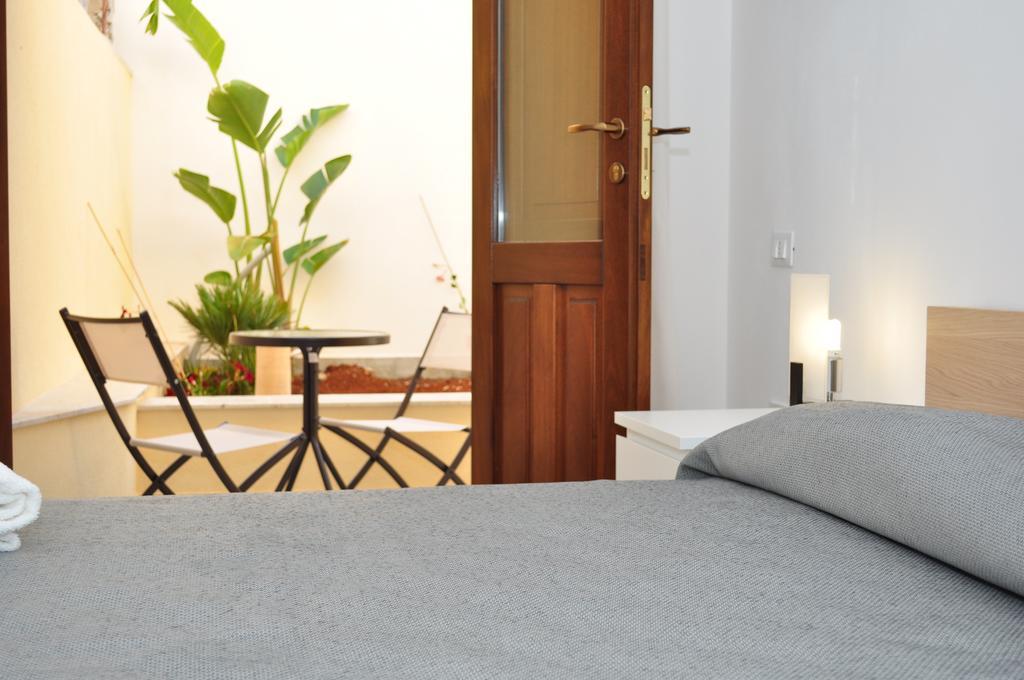 Rooms And Breakfast Zefiro San Vito Lo Capo Rom bilde