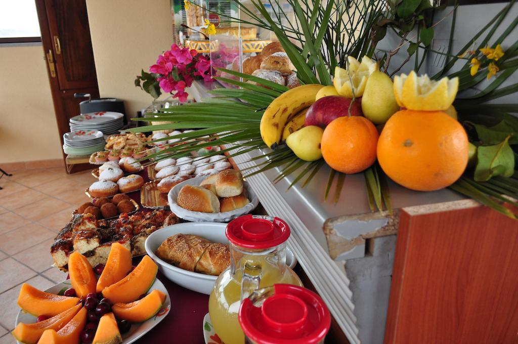 Rooms And Breakfast Zefiro San Vito Lo Capo Eksteriør bilde