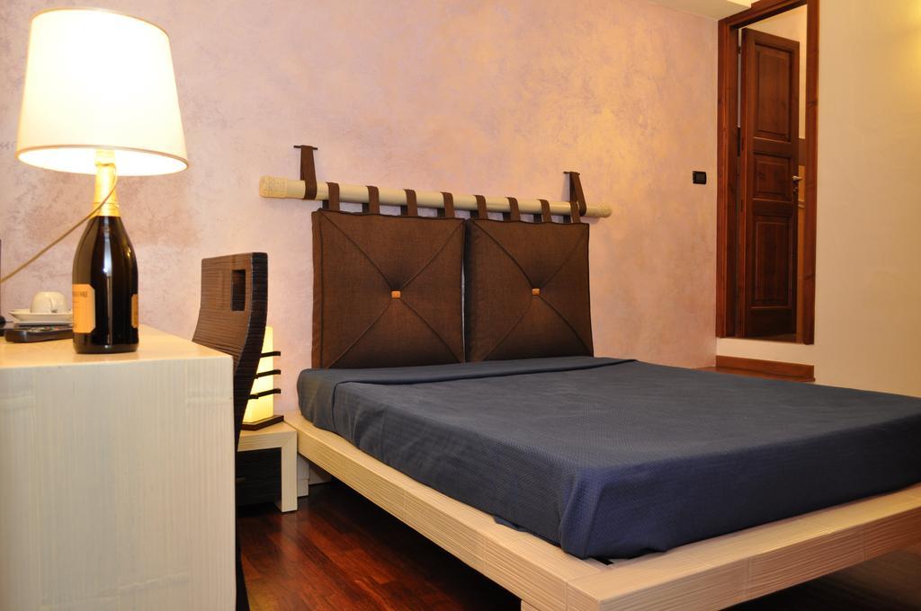 Rooms And Breakfast Zefiro San Vito Lo Capo Rom bilde